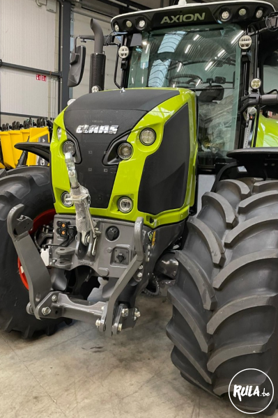 Claas Axion 830 