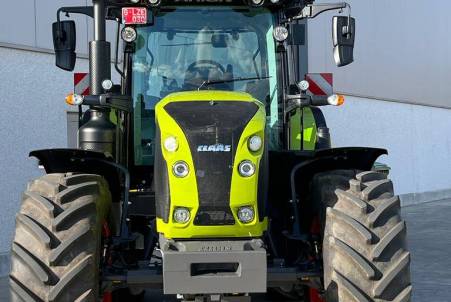 Claas Arion 660 