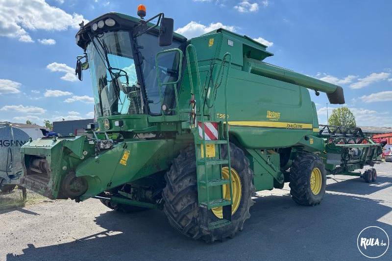 John Deere, T560