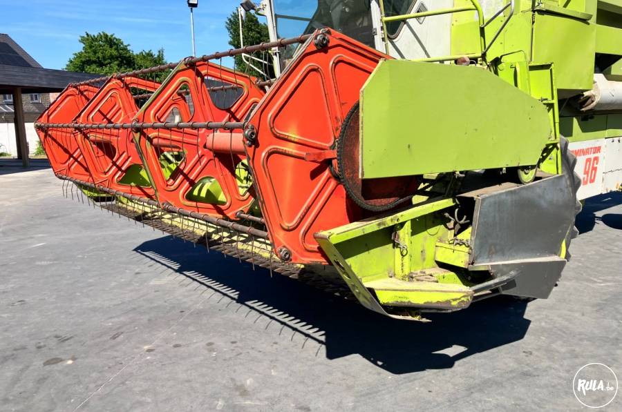Claas Dominator 96 