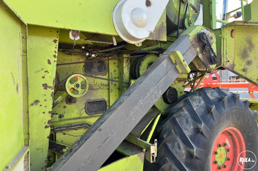 Claas Dominator 96 