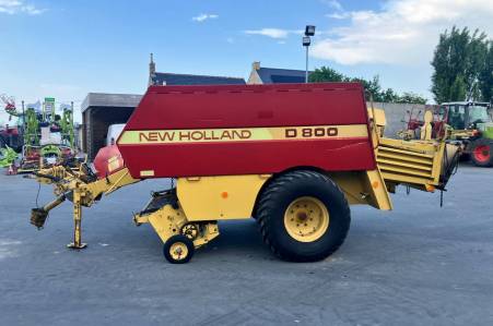 New Holland D800 