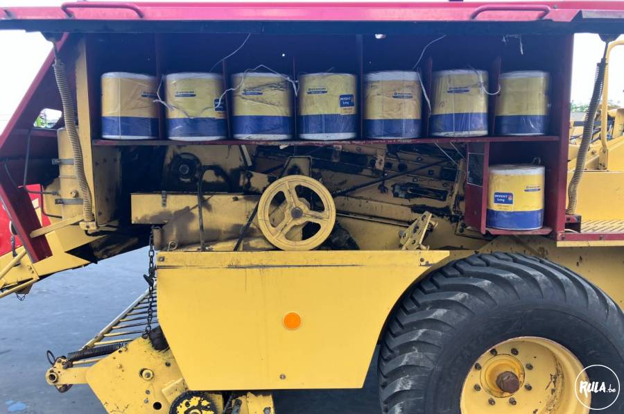 New Holland D800 