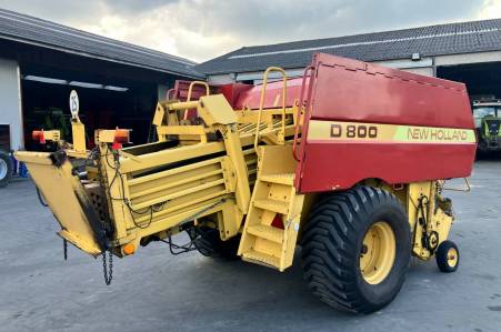 New Holland D800 