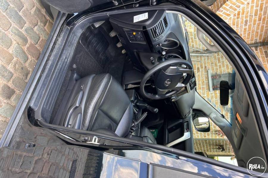 Toyota LAND CRUISER 150 