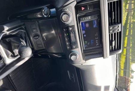 Toyota LAND CRUISER 150 