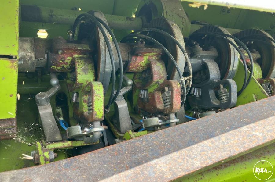 Claas Quadrant 2200 