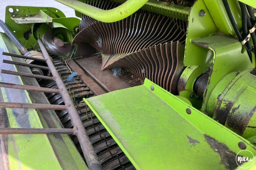 Claas Quadrant 2200 