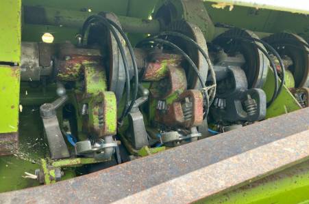 Claas Quadrant 2200 