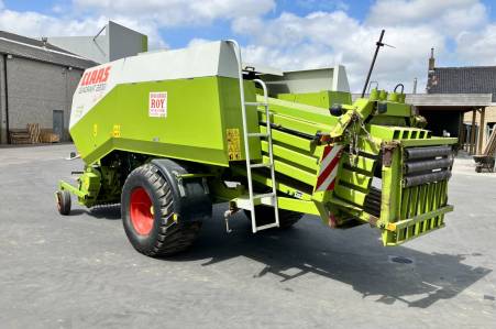Claas Quadrant 2200 