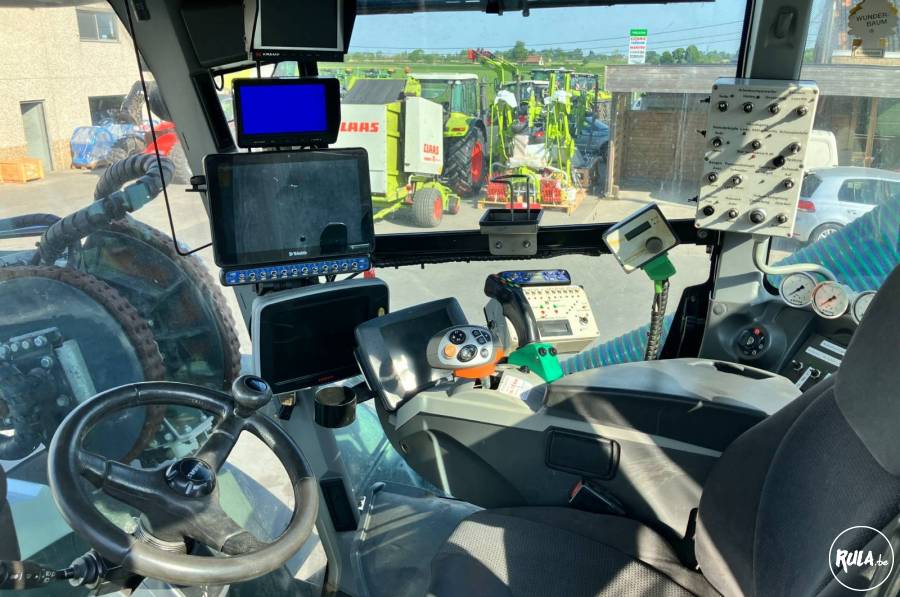 Claas Xerion 4000 + mengmesttank 
