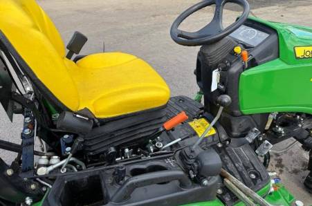 John Deere, 1026R