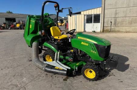 John Deere, 1026R