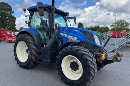 New Holland, T6.165
