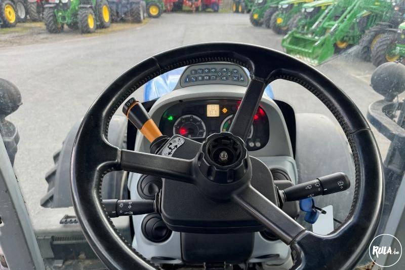 New Holland, T6.165