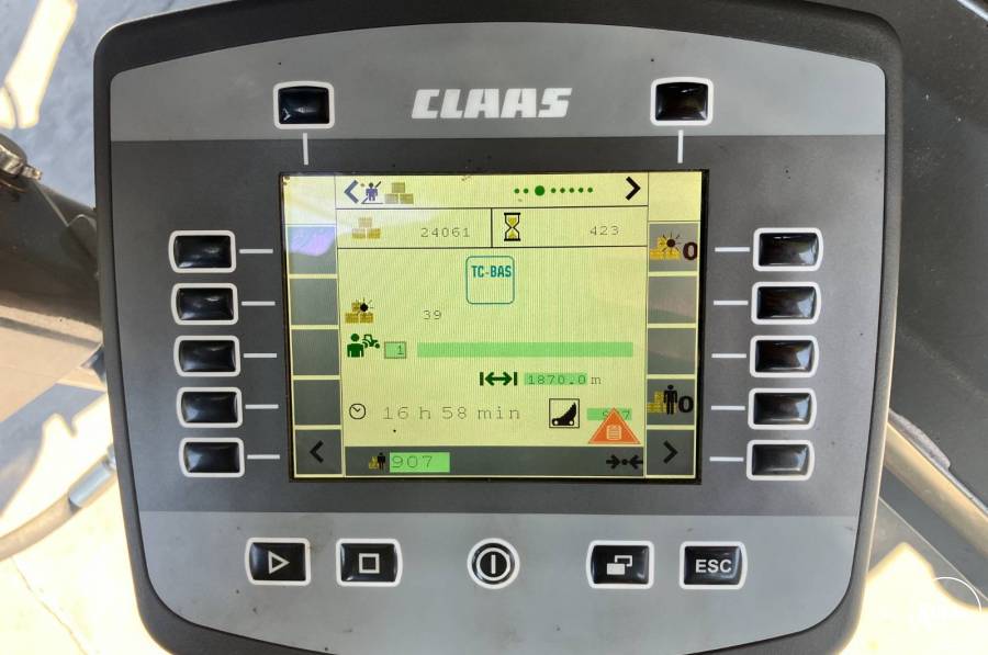 Claas Quadrant 4200 RF 