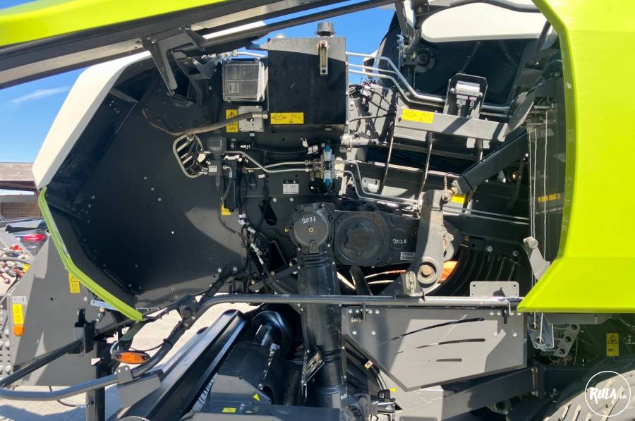 Claas Quadrant 4200 RF 