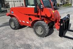 JCB 520-40 