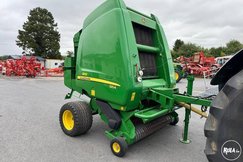 John Deere, 864