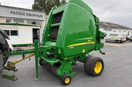 John Deere, 864