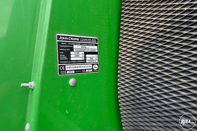 John Deere, 864