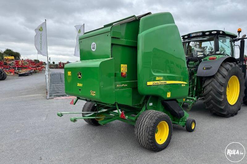 John Deere, 864