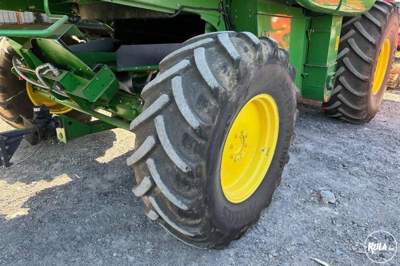John Deere, T660