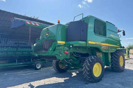 John Deere, T660