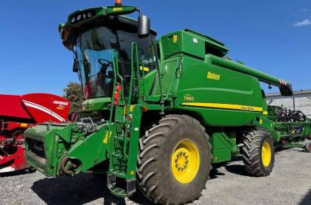John Deere, T660