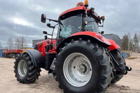 Case IH IH 225 