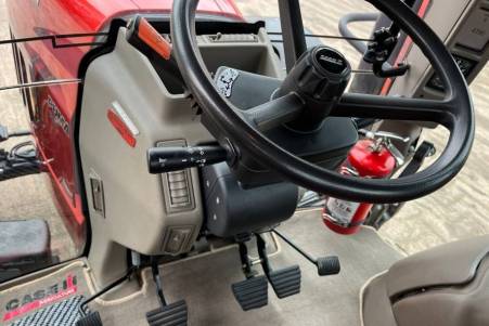 Case IH IH 225 
