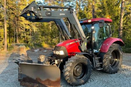 Case IH Maxxum 130  
