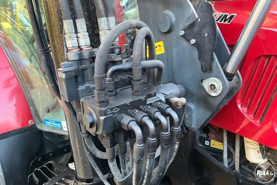 Case IH Maxxum 130  