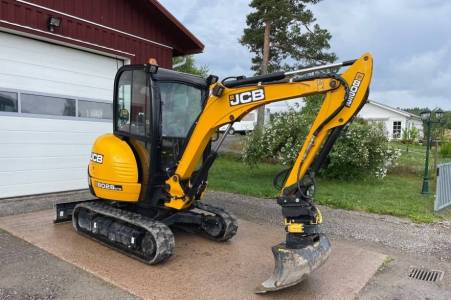 JCB 8026 CTS 