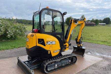 JCB 8026 CTS 