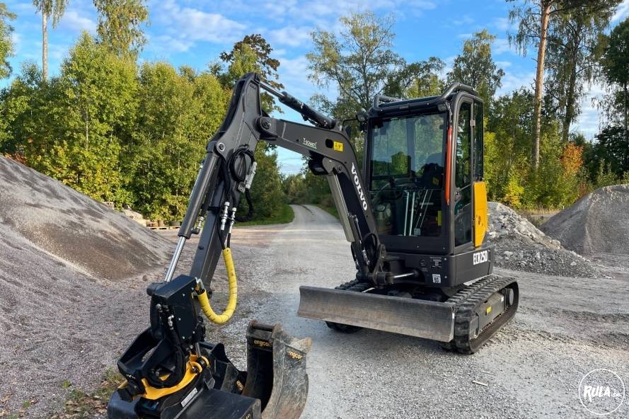 VOLVO ECR250 