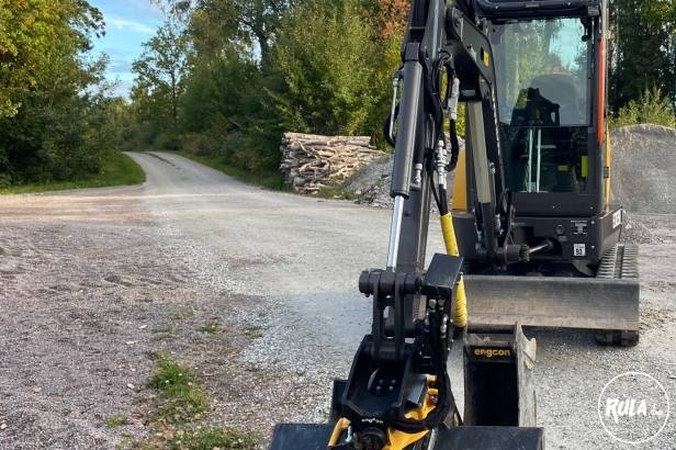 VOLVO ECR250 