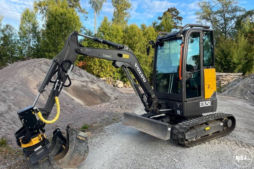 VOLVO ECR250 