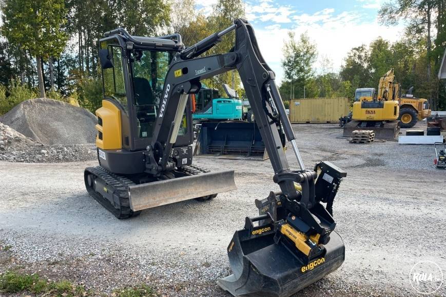VOLVO ECR250 