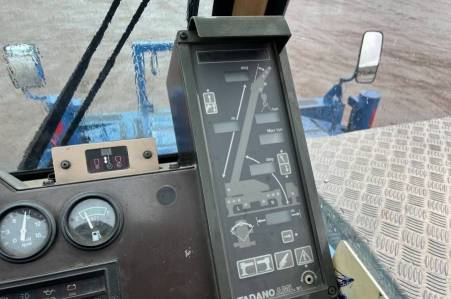 Grue mobile 1999 Tadano