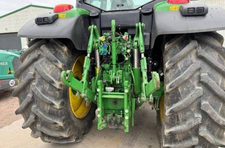 John Deere, 6195M
