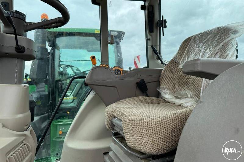 John Deere, 6195M