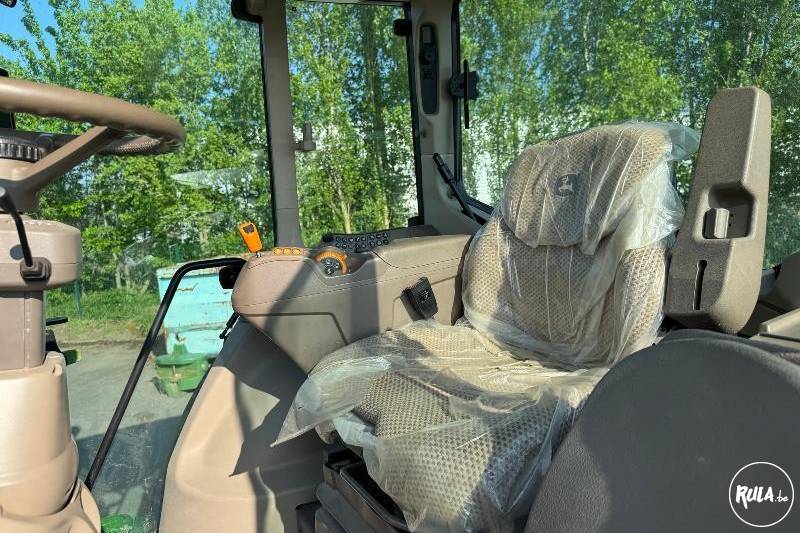 John Deere, 6195M
