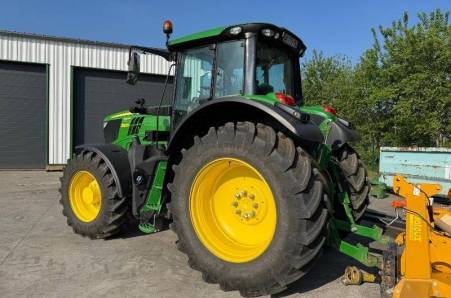 John Deere, 6195M