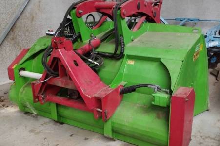 vdw MBT-go-22  Gedragen uitkuilbak met weegsysteem