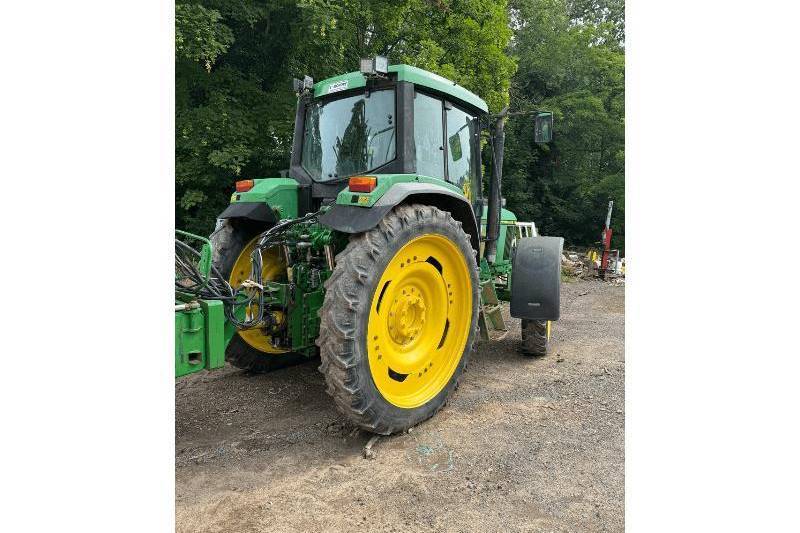 John Deere, 6910