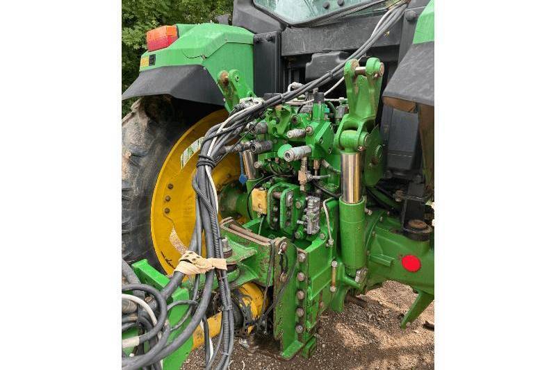 John Deere, 6910