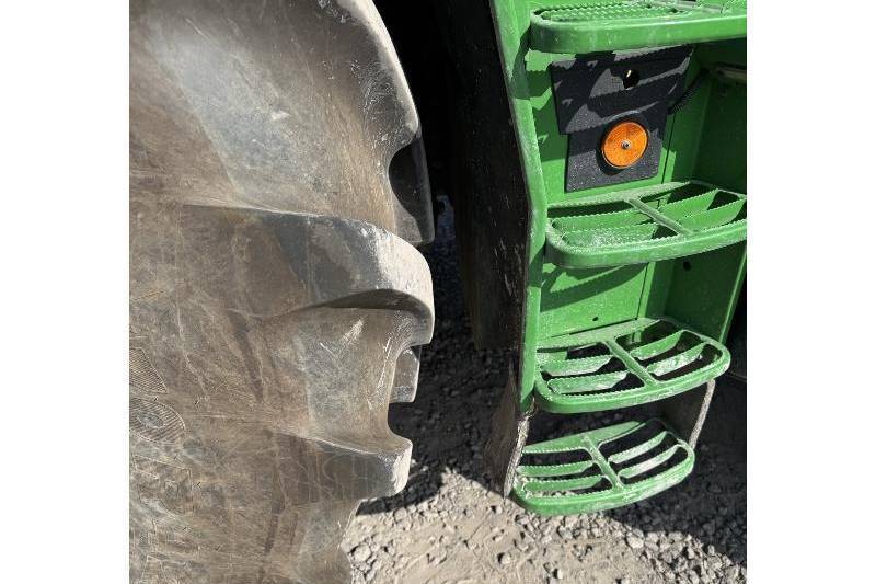 John Deere, 6R215