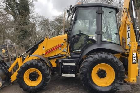 JCB 3CX chargeuses-pelleteuses