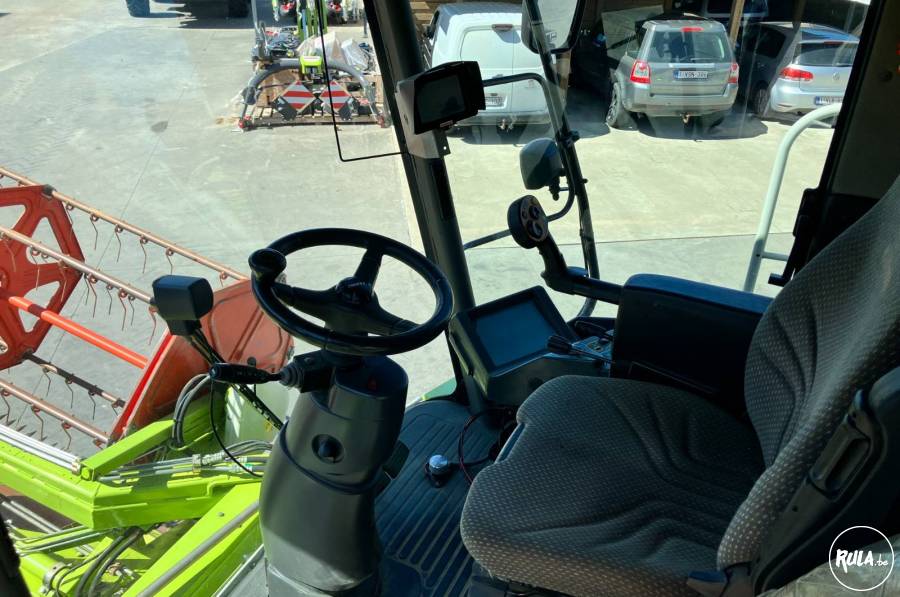 Claas Lexion 520 